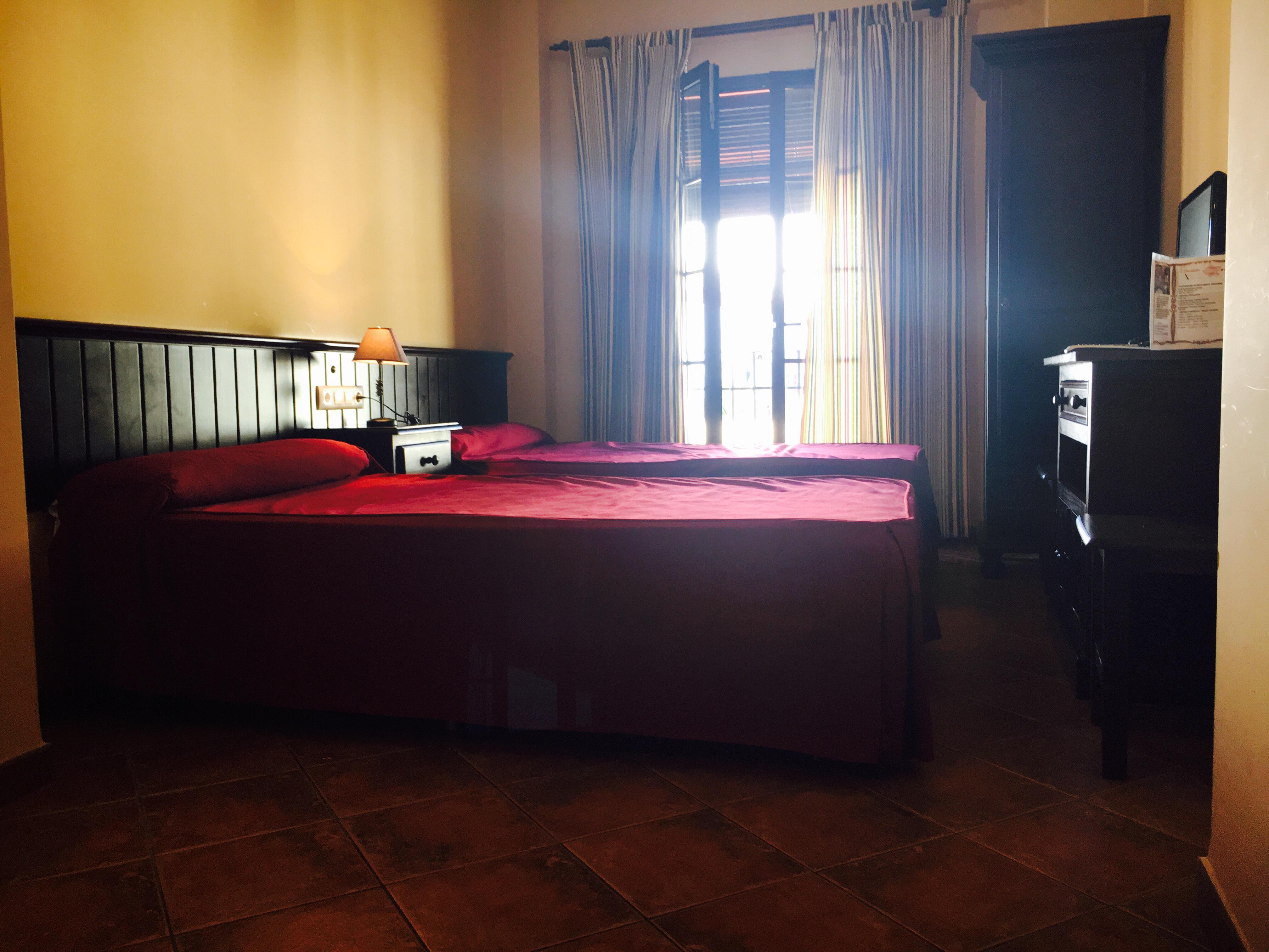 Hostal Pechi Huévar Extérieur photo